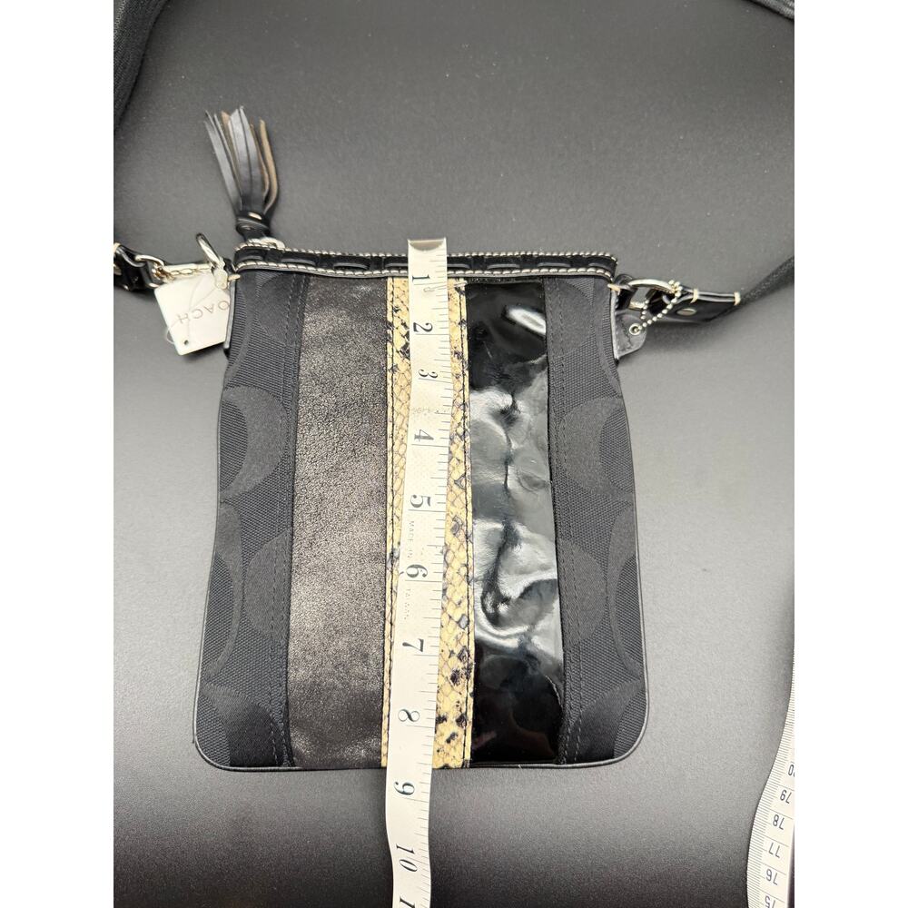 Vintage Coach Hamptons 10266 Swingpack Bag Womens Black Python Leather Crossbody - Picture 10 of 15